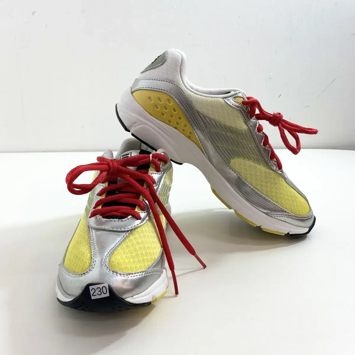 휠라 러닝화 운동화 230mm Fila Running Shoes